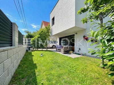/international/at/wien-vienna-310108482767/