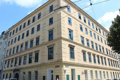 /international/at/porzellangasse-vienna-vienna-310093835635/