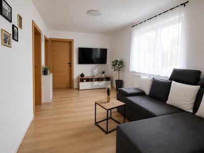 /international/at/ottnang-am-hausruck-upper-austria-310108285319/
