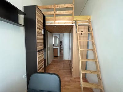 /international/at/nauseagasse-vienna-vienna-310108969579/