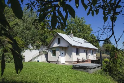 /international/at/hadersfelder-strasse-klosterneuburg-lower-austria-310093845267/