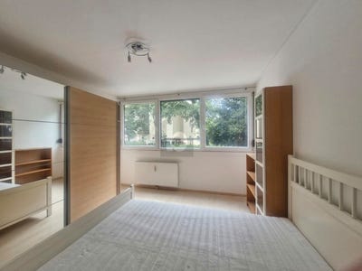 /international/at/graz-kroisbach-styria-310120475423/