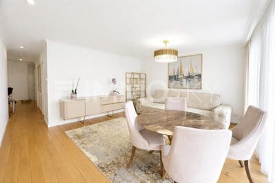 /international/at/baden-lower-austria-310108212610/