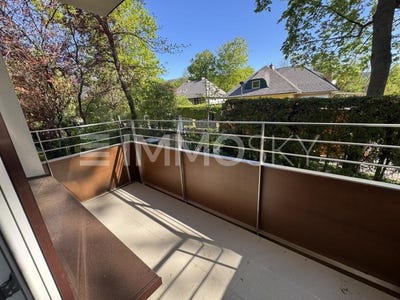 /international/at/baden-lower-austria-310108923295/