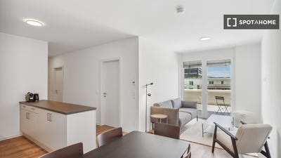 /international/at/graz-styria-310108560565/