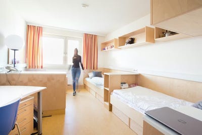 /international/at/elisenstrasse-vienna-vienna-310106044890/