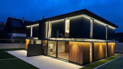 /international/at/gaaden-bei-modling-lower-austria-310120470958/