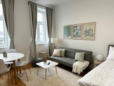 /international/at/brambillagasse-vienna-vienna-310098551348/