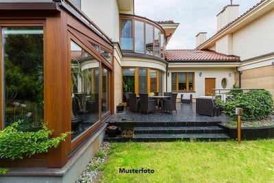 /international/at/hobersdorfer-strasse-schrick-lower-austria-310101552438/