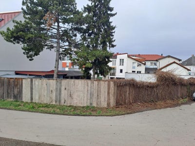 /international/at/stockerau-lower-austria-310120502323/