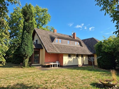 /international/at/neulengbach-lower-austria-310120502932/