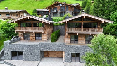 /international/at/kitzbuhel-tyrol-310103728342/