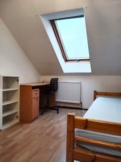 /international/at/triestinggasse-vienna-vienna-310108286110/