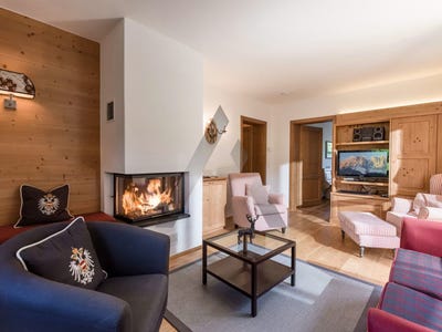 /international/at/kitzbuhel-tyrol-310120542650/