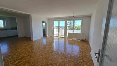 /international/at/modling-lower-austria-310108522955/
