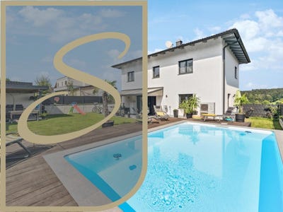 /international/at/vocklabruck-upper-austria-310120642442/