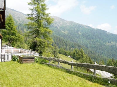/international/at/berg-im-drautal-carinthia-310120596006/