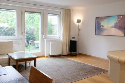 /international/at/kanalstrasse-vienna-vienna-310093845146/