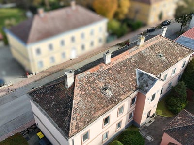 /international/at/traiskirchen-lower-austria-310120595374/