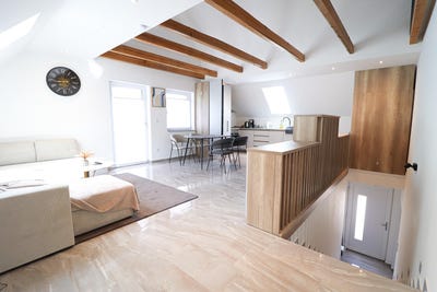 /international/at/velden-am-worthersee-velden-am-worthersee-carinthia-310101206024/?lang=es