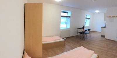 /international/at/tokiostrasse-vienna-vienna-310106041777/