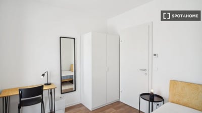 /international/at/graz-styria-310108558216/