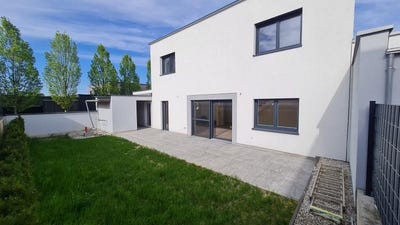 /international/at/haag-lower-austria-310108400235/