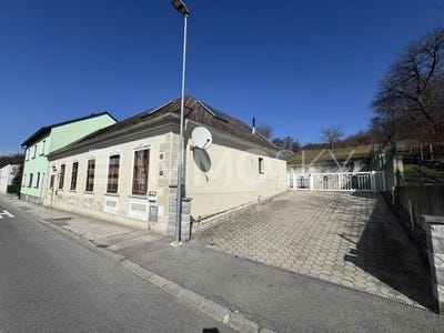 /international/at/oberpetersdorf-burgenland-310108836388/