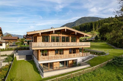 /international/at/brixen-im-thale-tyrol-310120541462/