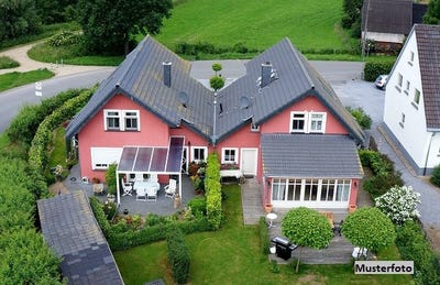 /international/at/strauchgasse-traiskirchen-lower-austria-310101559421/