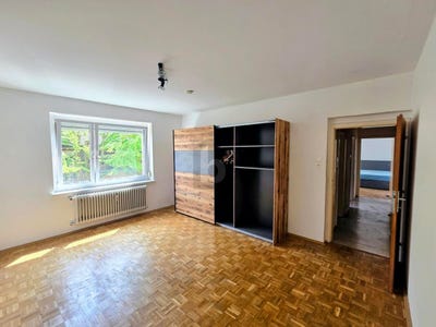 /international/at/gratwein-styria-310120428261/