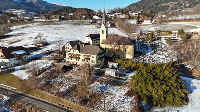 /international/at/seeboden-carinthia-310120596426/