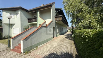 /international/at/oggau-burgenland-310120429847/