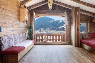 /international/at/kitzbuhel-tyrol-310107737749/