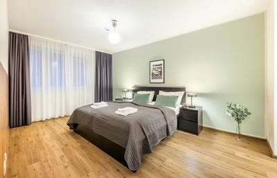 /international/at/lorystrasse-vienna-vienna-310093845521/