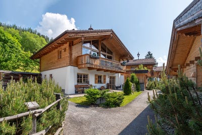 /international/at/neukirchen-am-grossvenediger-salzburg-310103455555/