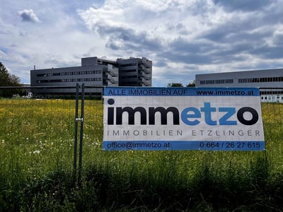 /international/at/attnang-puchheim-upper-austria-310120542985/