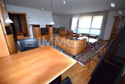 /international/at/linz-upper-austria-310108368074/