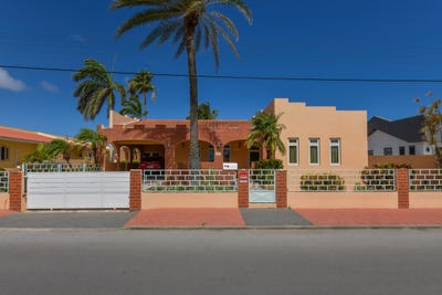 /international/aw/pavilla-oranjestad-oranjestad-310108990631/