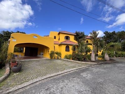/international/bb/4fm3-w7-st-george-saint-george-310107672007/