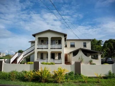 /international/bb/clermont-st-michael-st-michael-saint-james-310108035692/
