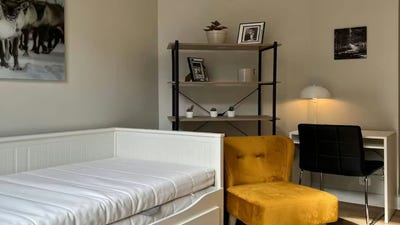 /international/be/avenue-ducpetiaux-saint-gilles-brussels-310108645053/