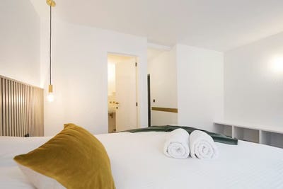 /international/be/rue-d-ophem-brussels-brussels-310097679871/