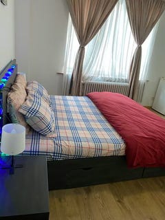 /international/be/chaussee-de-louvain-evere-brussels-310099463932/