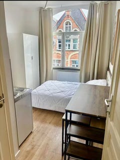 /international/be/rue-de-veeweyde-anderlecht-brussels-310104917293/