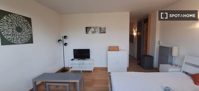 /international/be/brussels-brussels-310108514262/