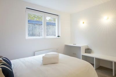 /international/be/rue-d-ophem-brussels-brussels-310104595197/
