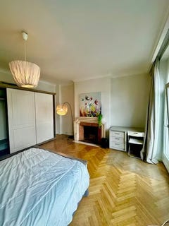 /international/be/chaussee-de-wavre-auderghem-brussels-310093851698/