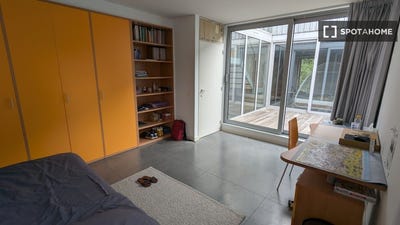 /international/be/brussels-brussels-310108515588/