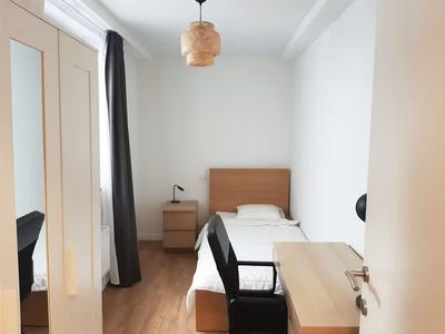 /international/be/rue-georges-garnir-schaerbeek-brussels-310100488599/